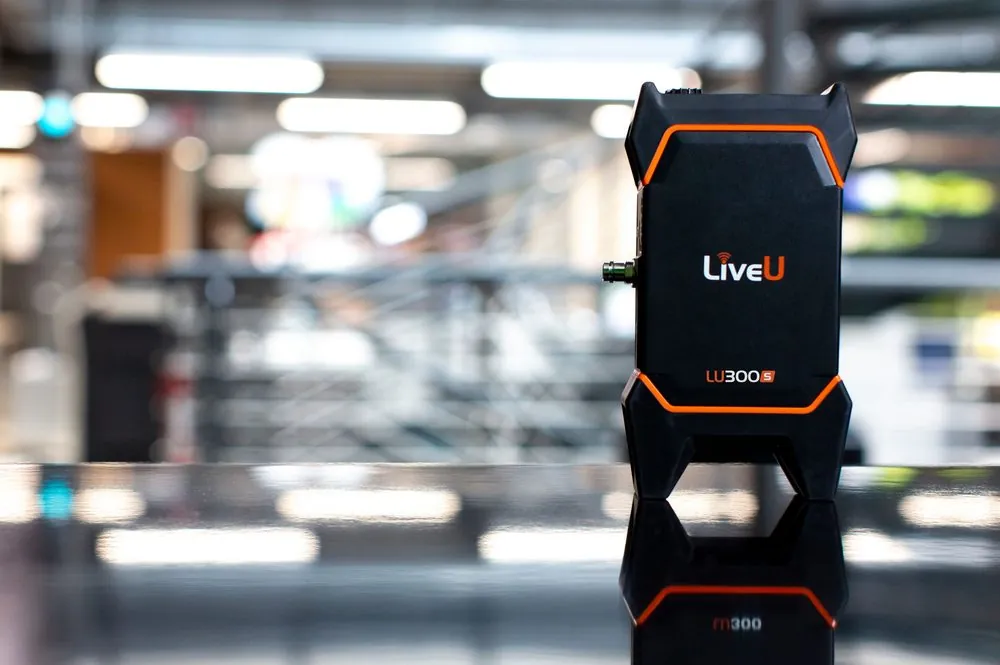 LiveU LU300S compact field unit