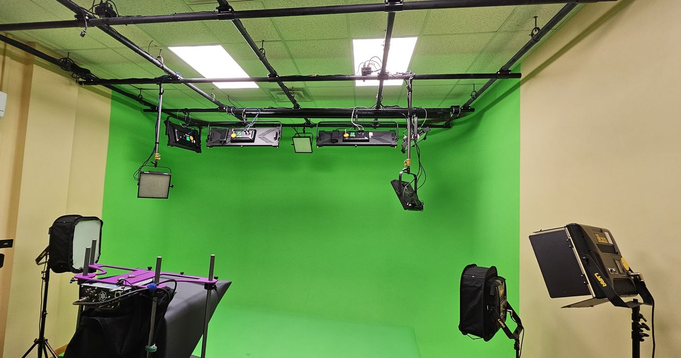 The pre-lit green cyc, ready for a shoot