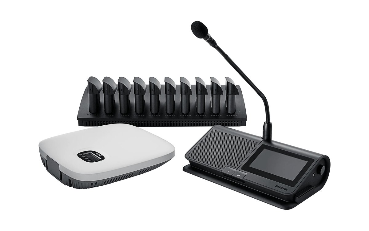 A Shure Microflex Complete Wireless access point, conference unit with gooseneck and battery charger